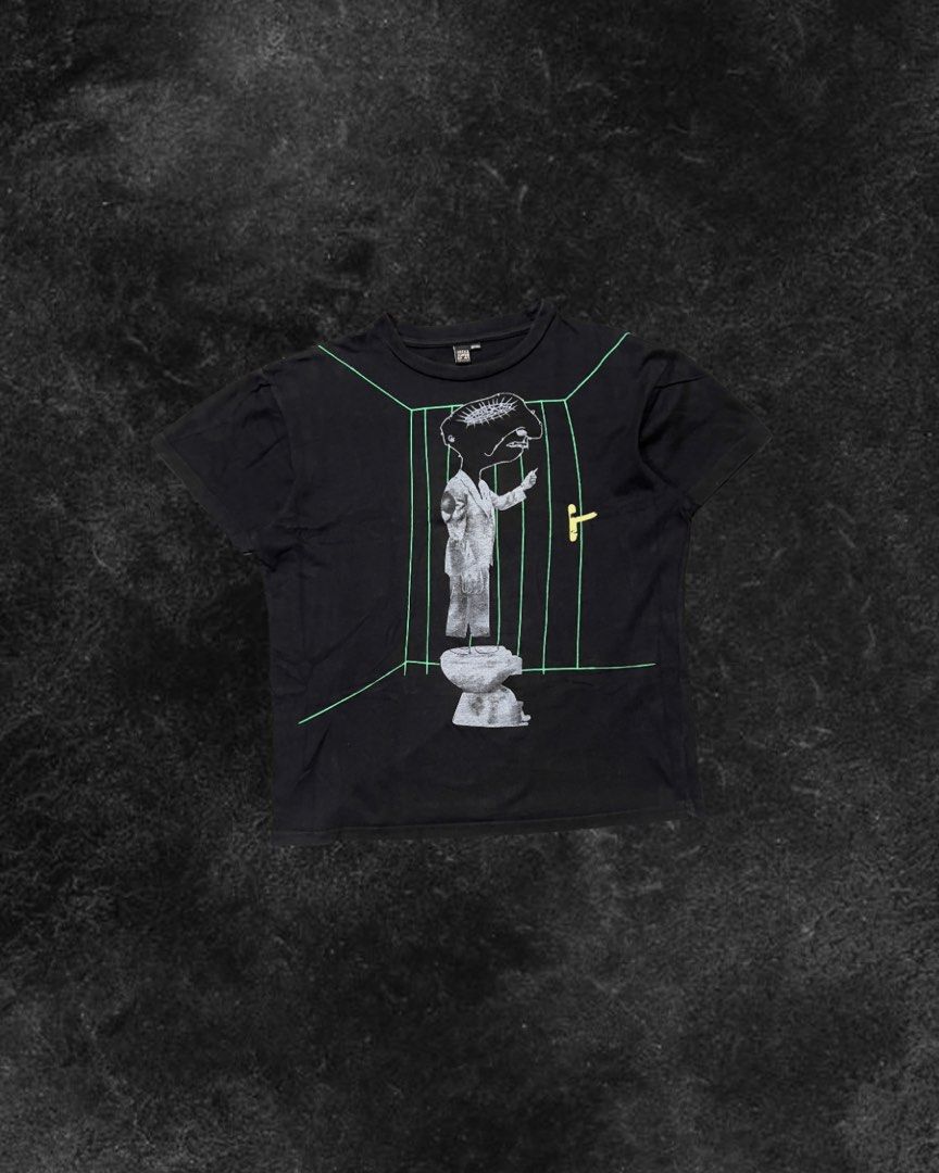 Weirdcore Jack & Jones 3D Graphic Tshirt (Category: Tshirts & Polo Shirts ) located in Paniqui. Submitted by rad_thrifts (Listing ID 1464509183, Image 1). Description: Jack & Jones 3D Graphic Tshirt Price: 300₱+sf Condition: Excellent Condition Measurements📐 Size on tag: n/a Width: 22” Length: 24.5” Sleeve length: 6” Sleeve opening: 6.2” Color may vary due to lighting For any questions or other inquiries kindly dm me.