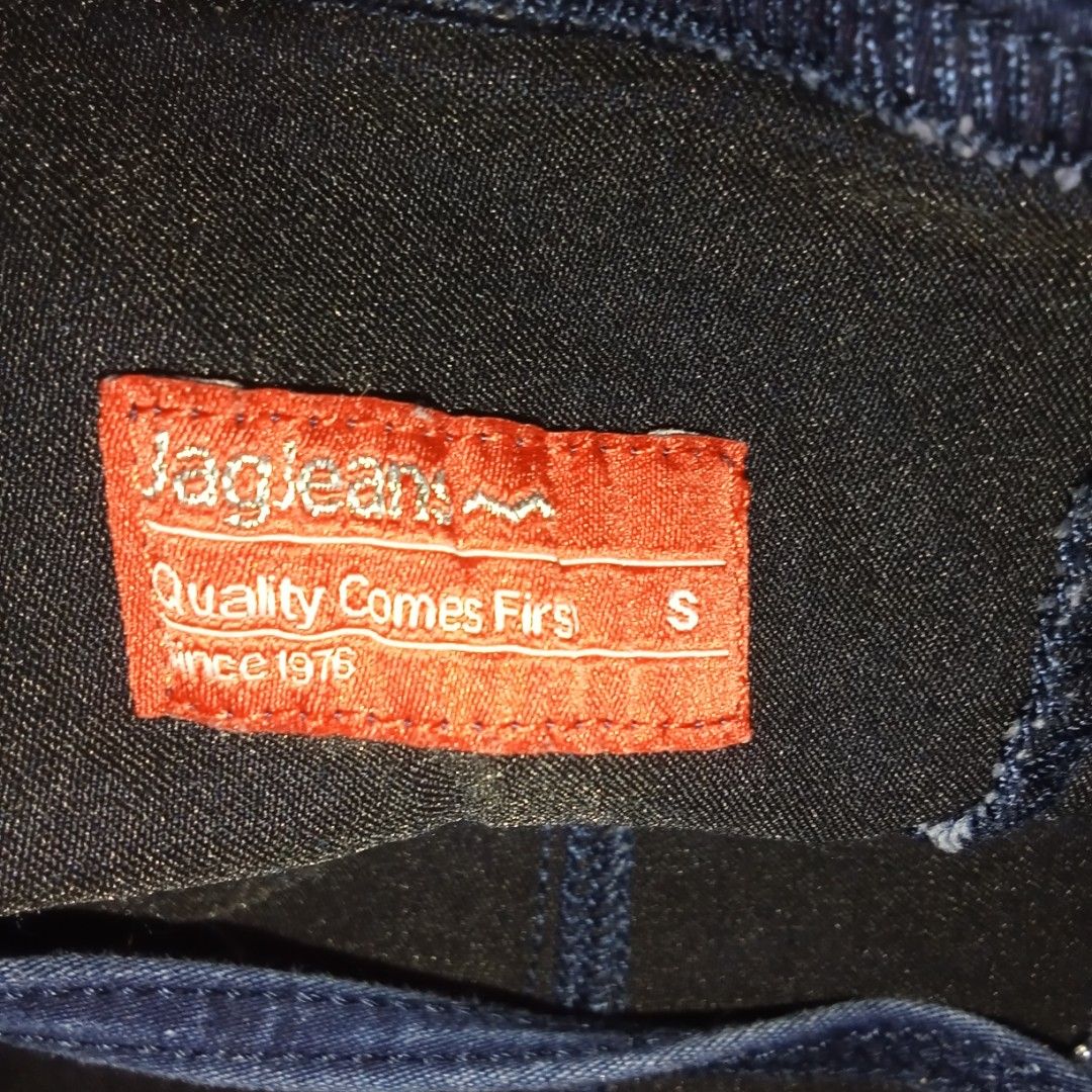 JagJean Blue Denim Corset Top (Category: Others Tops) located in Caloocan City. Submitted by xx_leninvlad (Listing ID 1464439468, Image 3). Description: Size: S Payment via GCash (payment-first basis) Delivery options: J&T or Lalamove You're also welcome to book your own courier if you prefer a different delivery app..