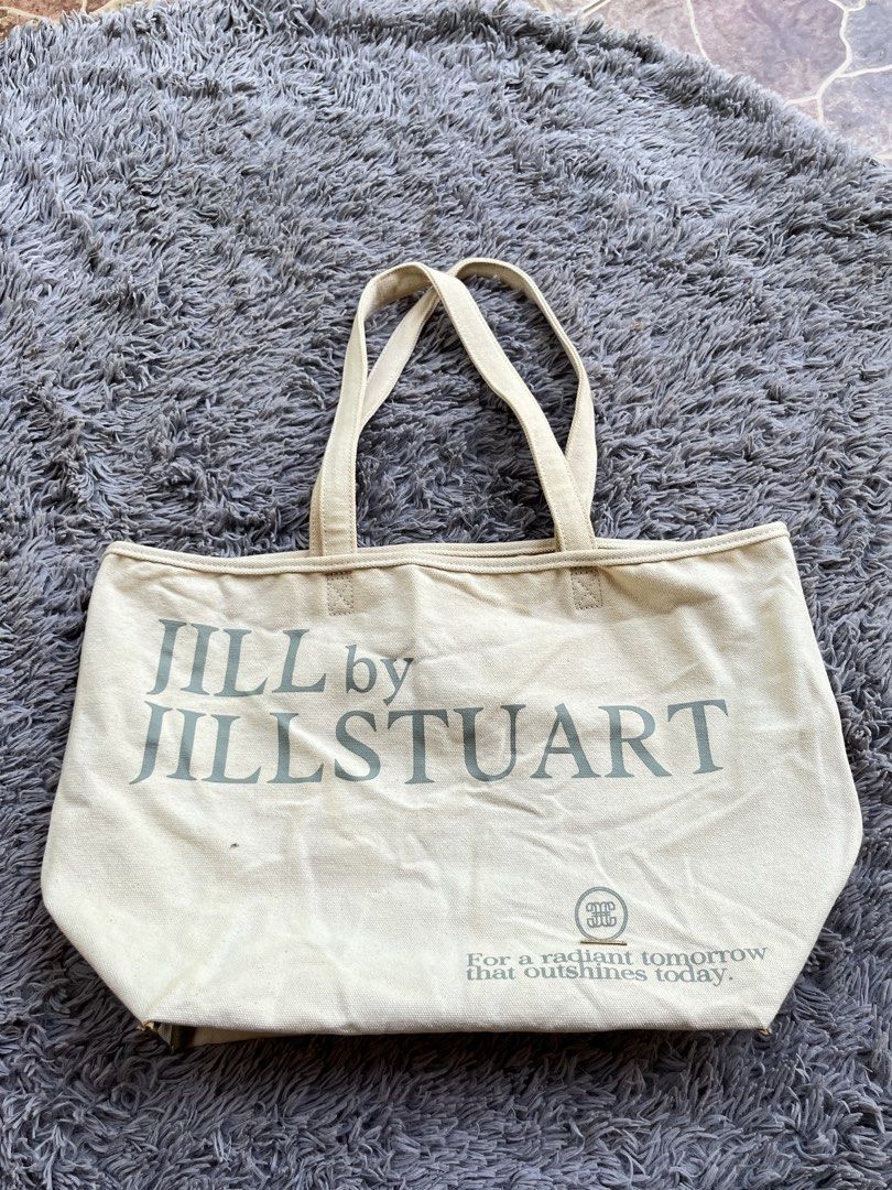 JILL STUART TOTEBAG (Category: Tote Bags) located in Dipolog. Submitted by janja2002 (Listing ID 1464534144, Image 1). Description: GOOD AS BRANDNEW.
