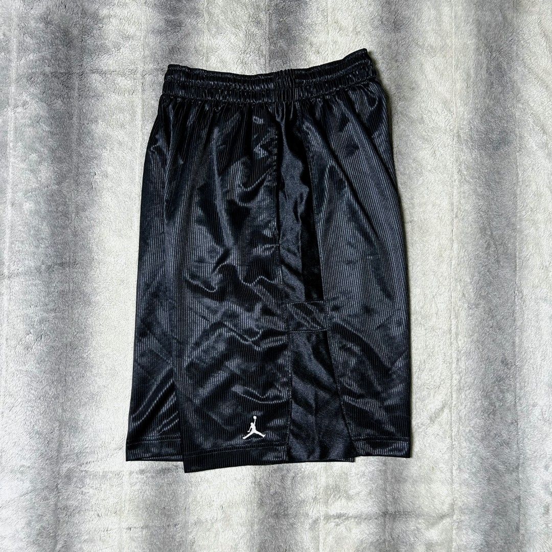 Jordan Basketball Short (Category: Shorts) located in Goa. Submitted by thrift_stylebychristella (Listing ID 1464386717, Image 2). Description: 🛍️1,599 + SF PAYMENT FIRST VIA GCASH ONLY NO COD 🔹Location: Goa, Camarines Sur 🔹Shipping nationwide via J&T express.