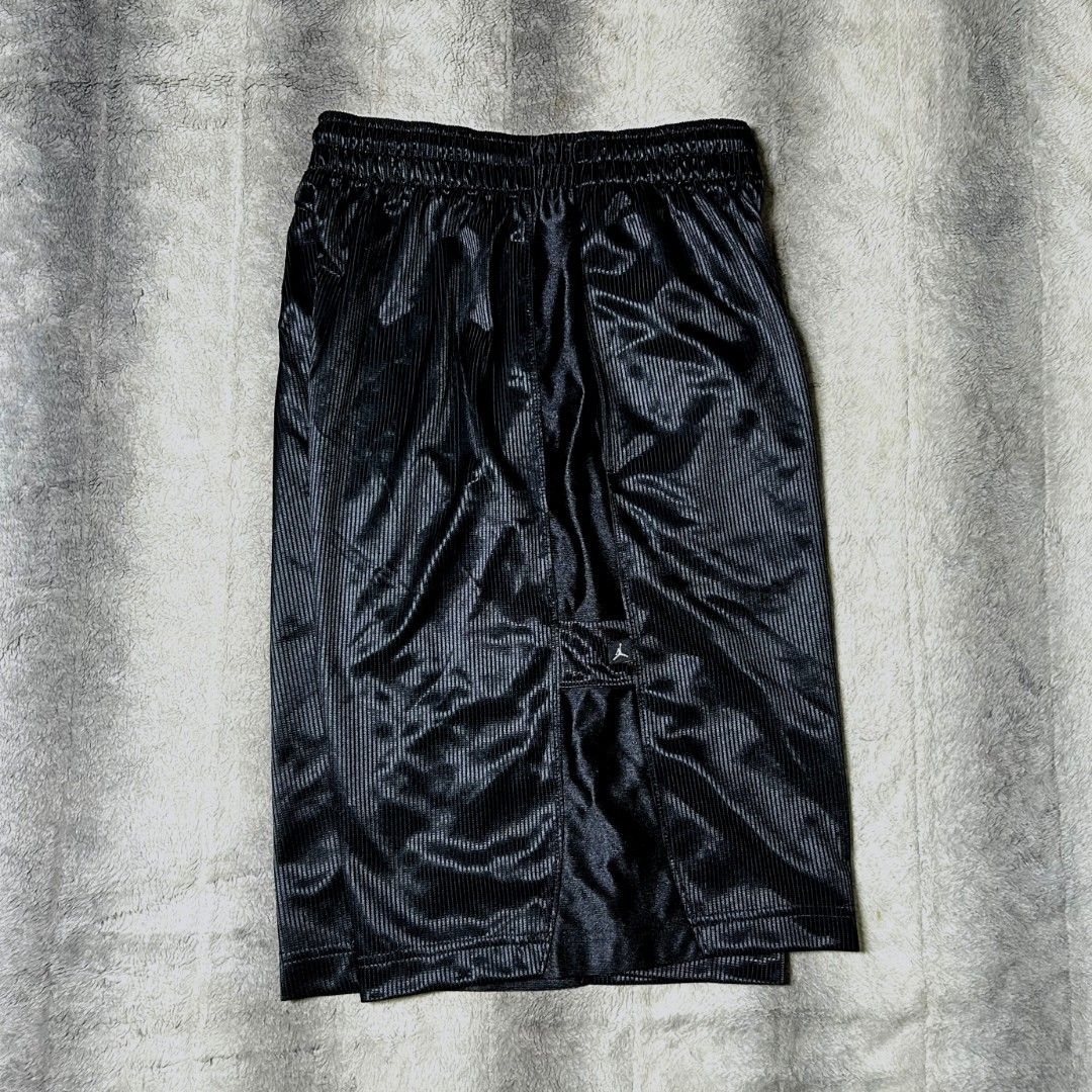 Jordan Basketball Short (Category: Shorts) located in Goa. Submitted by thrift_stylebychristella (Listing ID 1464386717, Image 3). Description: 🛍️1,599 + SF PAYMENT FIRST VIA GCASH ONLY NO COD 🔹Location: Goa, Camarines Sur 🔹Shipping nationwide via J&T express.