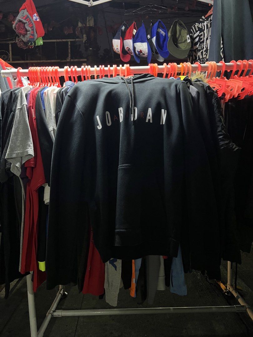 Jordan Black Hoodie (Category: Hoodies) located in Manila. Submitted by re-connectph888 (Listing ID 1464457778, Image 1). Description: - Classic black Jordan hoodie - Features the iconic Jordan logo on the front - Adjustable drawstring hood for a custom fit - Comfortable and stylish for everyday wear - A must-have for any Jordan enthusiast.