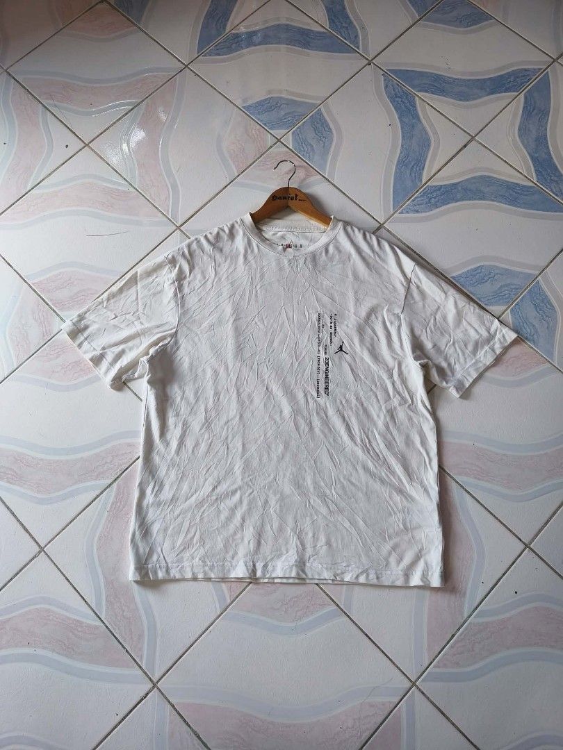 Jordan Shirt (Category: Tshirts & Polo Shirts ) located in Manila. Submitted by cookthrift (Listing ID 1464373534, Image 2). Description: 22/29 dimes excellent no issue .