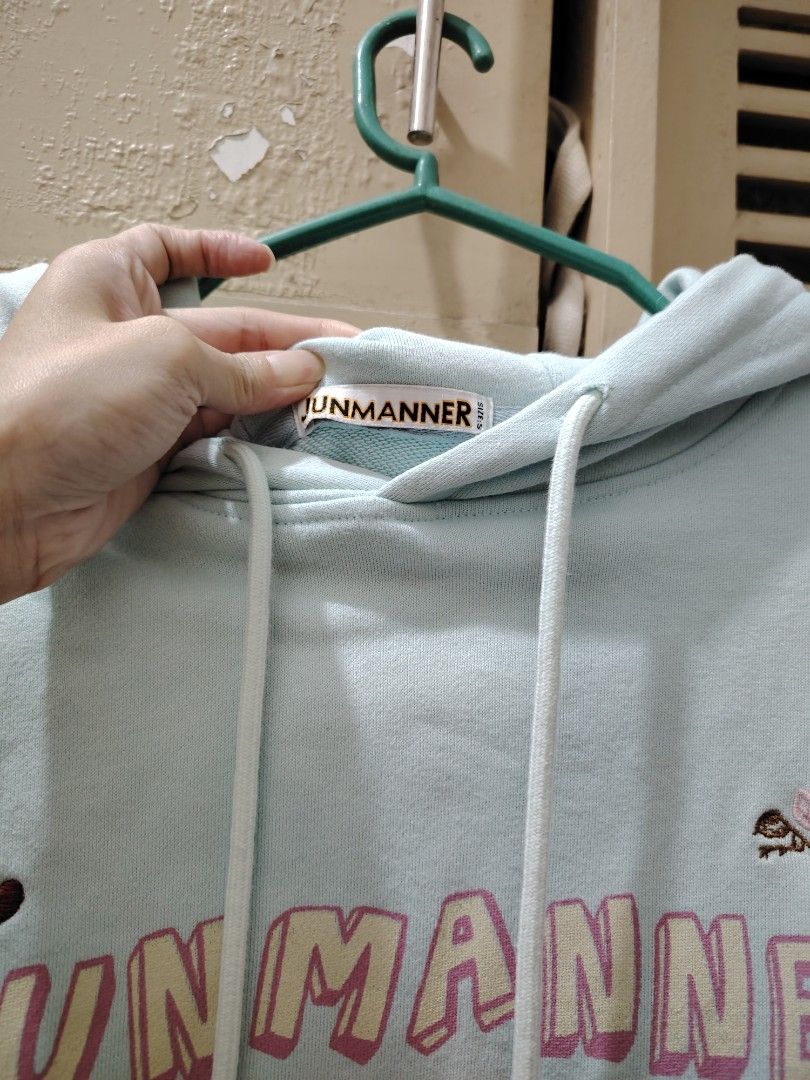 JUNMANNER Vintage Light Blue Graphic Hoodie (Category: Coats, Jackets and Outerwear) located in Rizal. Submitted by sarahjoyu27 (Listing ID 1464508673, Image 2). Description: - Light blue hoodie from JUNMANNER - Features 'JUNMANNER VINTAGE' graphic - Embroidered bees and flowers detail - '1996' accent at the bottom - Relaxed fit for comfortable casual wear Fit size small to Large Tall fit 5'5 to up Bust: 24 inch Length: 27 inch Once used no issue