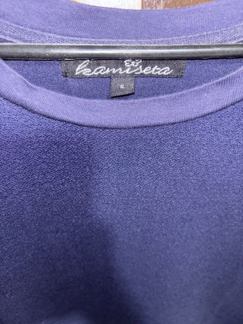 Kamiseta women's top (Category: Blouses) located in Quezon City. Submitted by den.declutters (Listing ID 1464501533, Image 2). Description: .