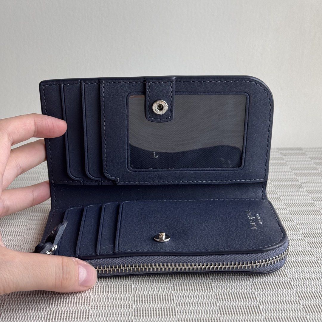 Kate Spade Small L-zip Wallet (Category: Luxury Bags & Wallets) located in Gapan. Submitted by nyxiecart (Listing ID 1464399149, Image 2). Description: KS Small L-zip Wallet - North star blue - Only used for 1 month - Bought from KS Greenbelt .