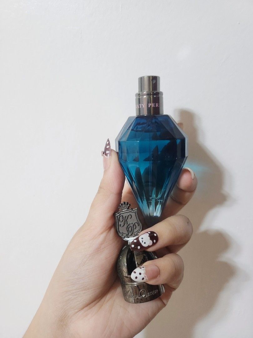Katy Perry Fragrances Eau De Parfum (Category: Fragrance & Deodorants) located in San Fernando. Submitted by curatedbyaub (Listing ID 1464232344, Image 2). Description: Killer Queen's Royal Revolution - authentic from the US - 30ml bottle (97% full) Katy Perry's INDI - authentic from the UK - 30ml bottle (98% full) - ₱700 each / ₱1,300 if taking both - note that these were stocked so their scent might've changed over time - from gift sets kaya wa