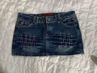 (Category: ) located in . Submitted by dear_soleil (Listing ID 1464361277, Image 1). Description: .