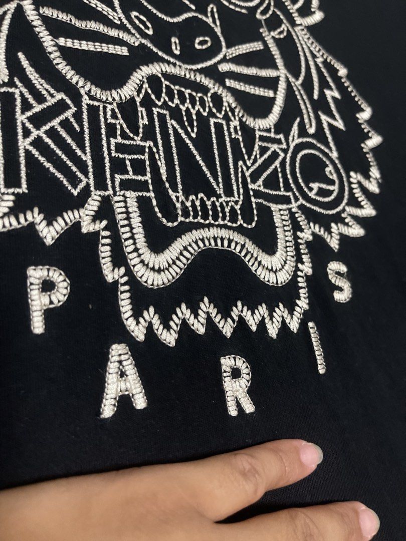 Kenzo Embroidered Tee (Category: Luxury Apparel) located in Bulacan. Submitted by sanjisthrift (Listing ID 1464397840, Image 2). Description: Size XL Width 23 Length 29.5 Very Good Condition 9/10 Slightly fade.