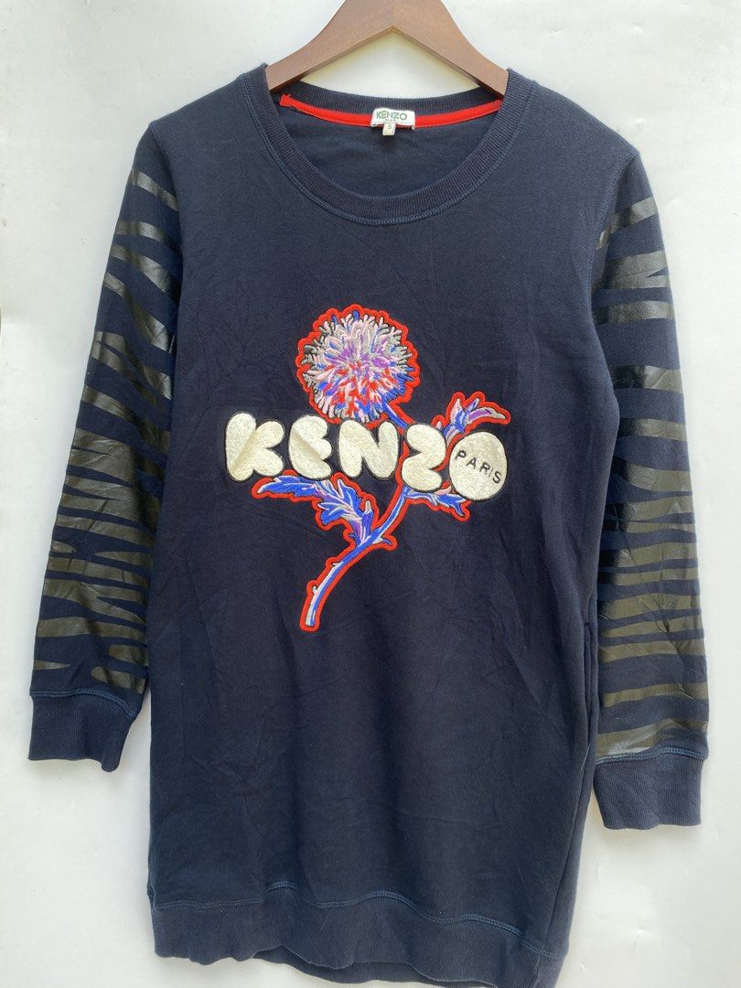 Kenzo Paris Embroidered Flower Sweatshirt (Category: Longsleeves) located in Manila. Submitted by deguertoje73072 (Listing ID 1464422394, Image 1). Description: - Navy blue Kenzo Paris sweatshirt - Size S - Large embroidered flower graphic with Kenzo Paris logo - Tiger stripe pattern on sleeves - Made in Morocco.