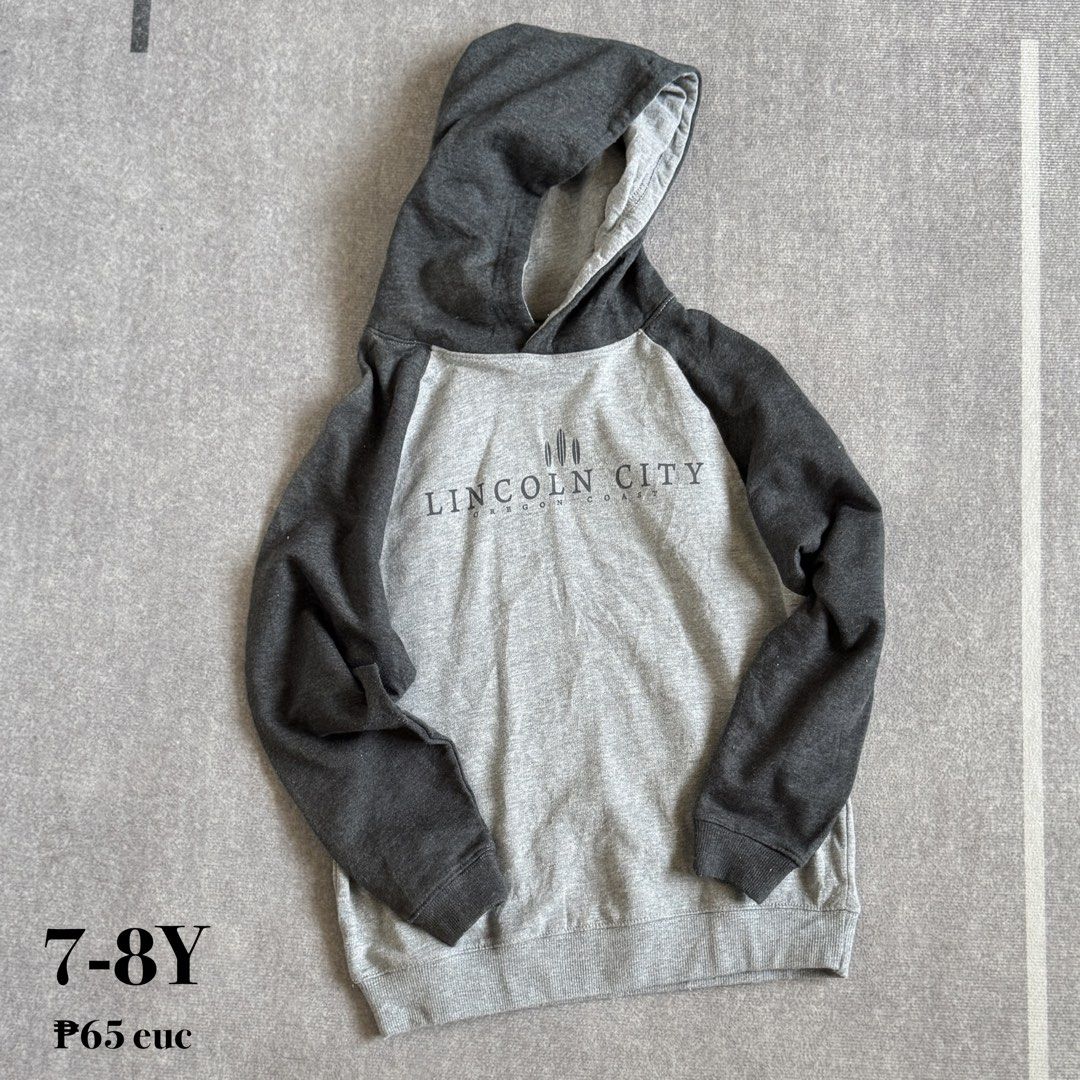 kids gray hoodie (Category: Babies & Kids Fashion) located in Baguio. Submitted by mapa_laku (Listing ID 1464569160, Image 1). Description: .