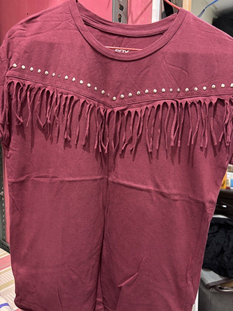 Kids top (Category: Babies & Kids Fashion) located in Quezon City. Submitted by den.declutters (Listing ID 1464569405, Image 1). Description: .