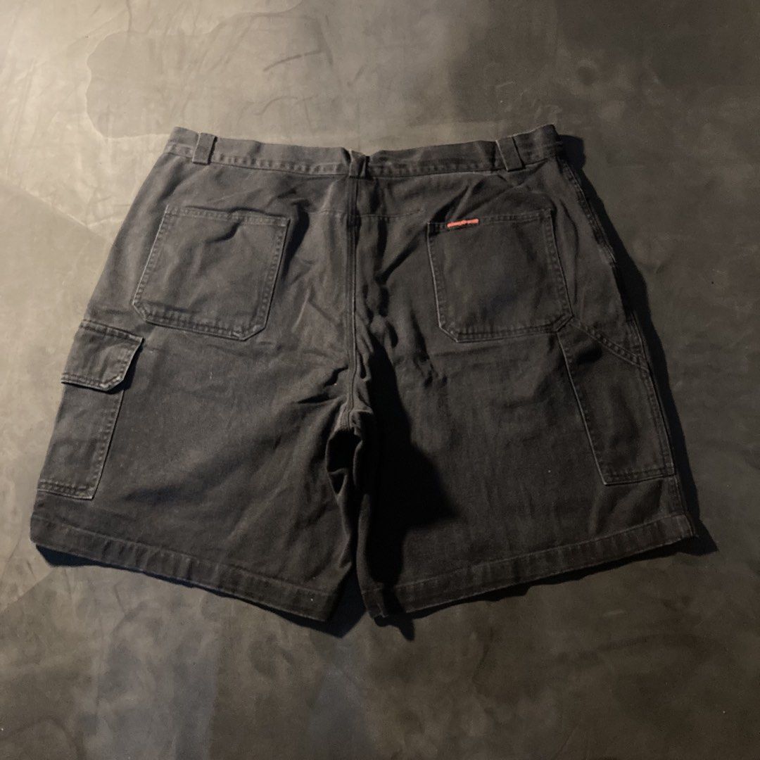 KING GEE CARPENTER CARGO SHORT (Category: Shorts) located in San Pablo. Submitted by 3tresfinds (Listing ID 1464450655, Image 1). Description: .