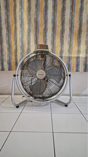 (Kategori: ) berada di . Dikirim oleh ayoblibli (ID iklan 1464444872, Gambar 1). Deskripsi: .