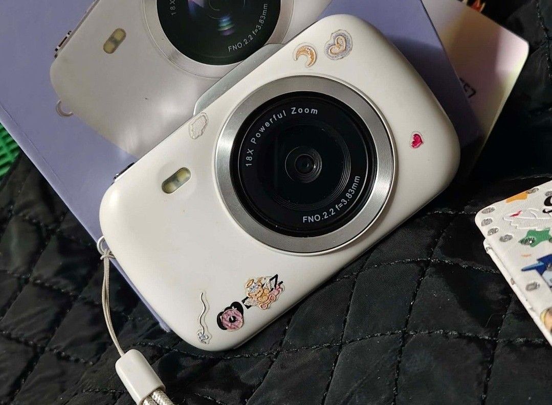 Kitbeez KF-3 (Category: Cameras) located in Ilagan. Submitted by minkicar (Listing ID 1464375170, Image 1). Description: KITBEEZ KF-3 (white) Php 1,800 Condition: 10/10 No issue Inclusions: Battery 64 gb Mini sd card Loc: Isabela * Pre-owned.
