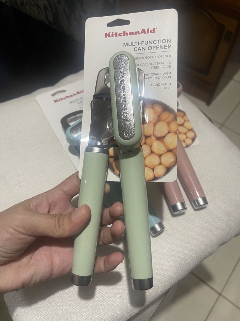 Kitchenware Multi Function Can Opener (Category: Cookware & Accessories) located in Cavite. Submitted by lalavs08 (Listing ID 1464381455, Image 2). Description: Brand New Kitchenaid Can Opener.