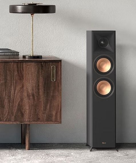Klipsch RP 6000F ii (Category: Soundbars, Speakers & Amplifiers) located in Quezon City. Submitted by nicelydonemla168 (Listing ID 1464394384, Image 1). Description: Klipsch RP-6000F II Floorstanding Speakers The Klipsch RP-6000F II delivers powerful, dynamic sound with impressive clarity and detail. Designed for both high-quality music listening and immersive home theater, its floorstanding design provides a full and engaging sound experience wh