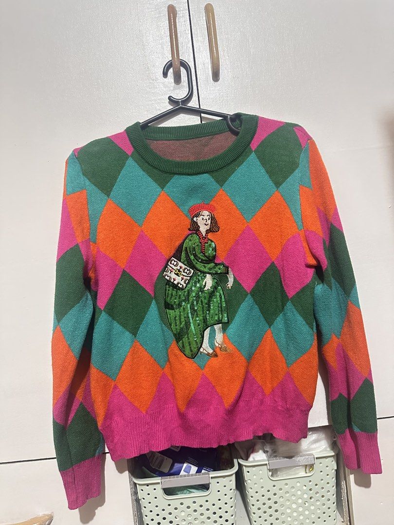 Knitted longsleeves (Category: Coats, Jackets and Outerwear) located in Tandag. Submitted by kawaiispreloved (Listing ID 1464493937, Image 1). Description: Size small to medium .