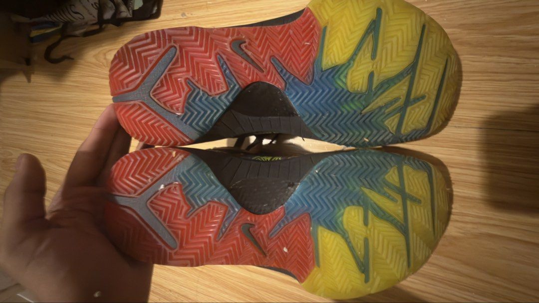 KOBE 4 PROTRO WIZENARD (Category: Casual Shoes) located in Quezon City. Submitted by luiswoo (Listing ID 1464554055, Image 1). Description: KOBE 4 protro wizenard Authentic can do checking Used five times (indoor) Issue: Sole sep visible from picture Signs of usage No box FS:6k Collectors pair/restore .