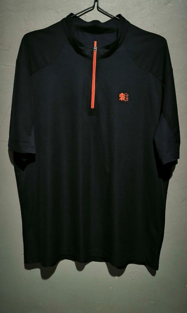 Kolon sport quarter zip (Category: Activewear) located in Baybay. Submitted by daleemanyuwel (Listing ID 1464524700, Image 1). Description: Excellent for Hiking breathable fabric size Large to Xl.