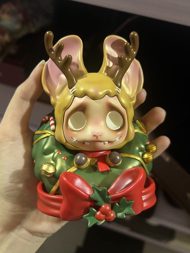 Kubo Space x Meow Studio Christmas Figure (Category: Figurines & Statues) located in Makati City. Submitted by sirifinds (Listing ID 1464463390, Image 2). Description: .