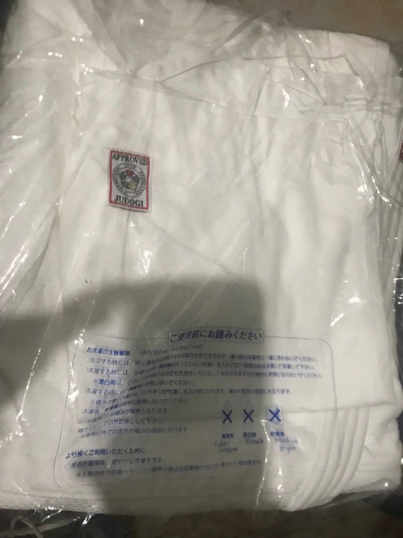 Kusakura Judo Gi - White and Blue (Category: Combat Sports) located in Caloocan City. Submitted by kenji0365 (Listing ID 1464375804, Image 2). Description: di pa nagagamit, 17k orig price pero bebenta ko nalang 9k kasi di ko na magagamit. 16k if white and blue kukunin, if isa lang sa dalawa is 9k. IJF approved. Made in Japan 750 g/m² (Heavyweight) | Cotton/Polyester Simply the best IJF Judogi on the market. .