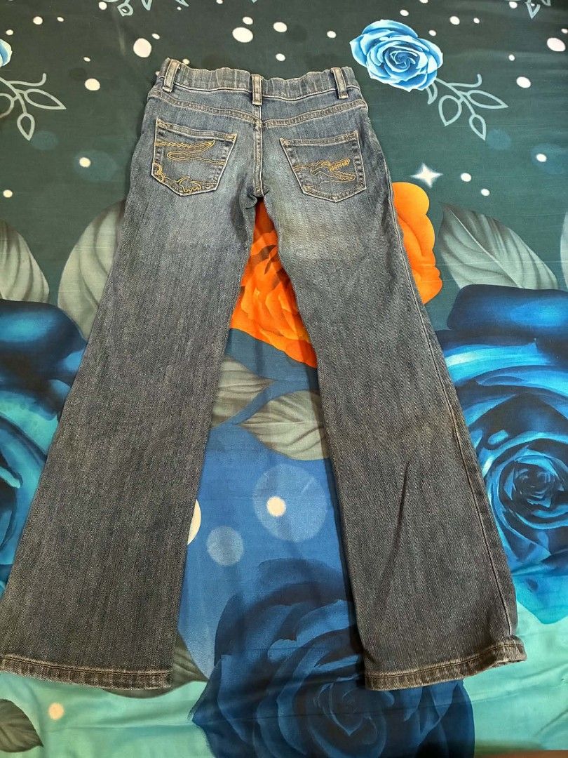 Lacoste Kids Flare Jeans Size 8 (Category: Babies & Kids Fashion) located in Nabunturan. Submitted by kairosas85 (Listing ID 1464378013, Image 2). Description: - Blue denim flare jeans for kids - Size 8 - Classic Lacoste crocodile logo on back pocket - Designed in France, Made in Thailand - Machine wash warm, no bleach - Great for everyday wear.