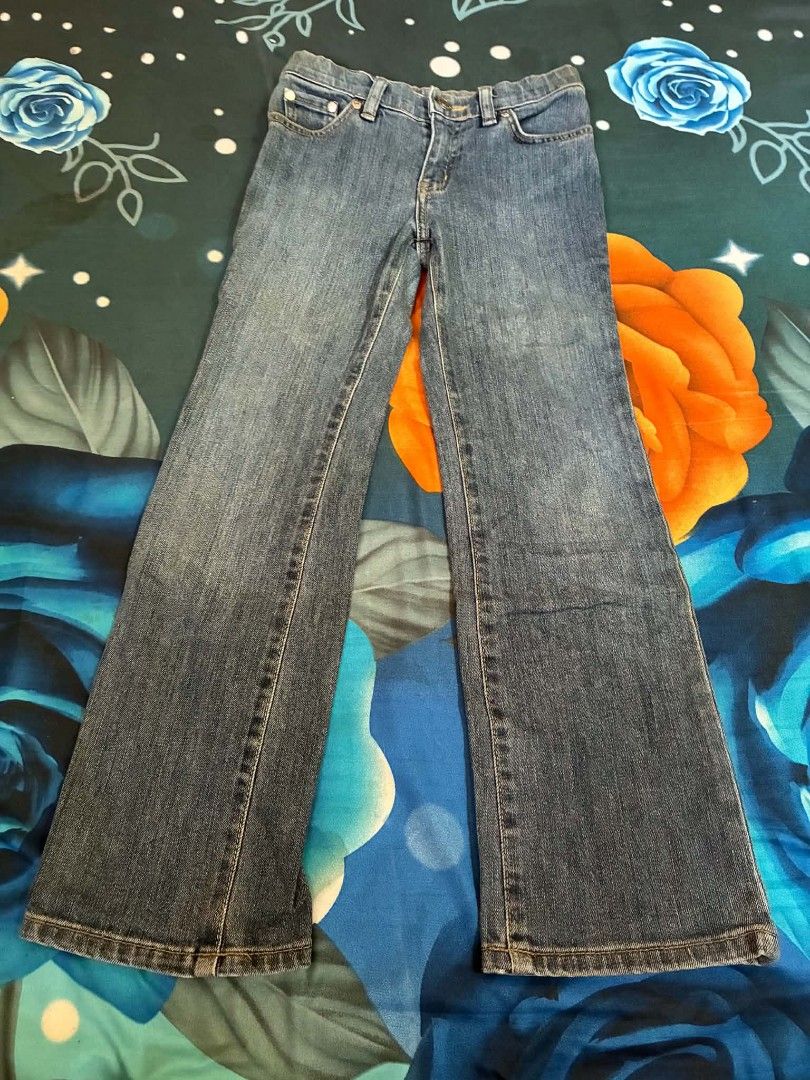 Lacoste Kids Flare Jeans Size 8 (Category: Babies & Kids Fashion) located in Nabunturan. Submitted by kairosas85 (Listing ID 1464378013, Image 1). Description: - Blue denim flare jeans for kids - Size 8 - Classic Lacoste crocodile logo on back pocket - Designed in France, Made in Thailand - Machine wash warm, no bleach - Great for everyday wear.