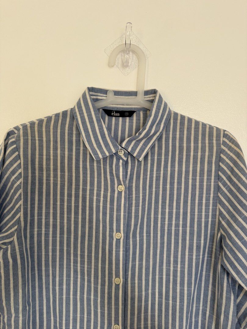 Élan Blue & White Striped Dress (Category: Dresses) located in Makati City. Submitted by dorisvinalon (Listing ID 1464442836, Image 3). Description: Blue & White Striped Dress Brand: élan Size: Medium on tag Bust: 34 in Length: 32 in Sleeve length: 14in .