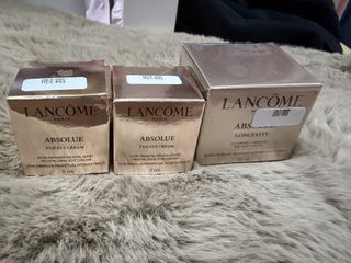 （分類：）位於 。 由 kit107 提交（商品編號 1464416589，圖片 1）。簡介： 。