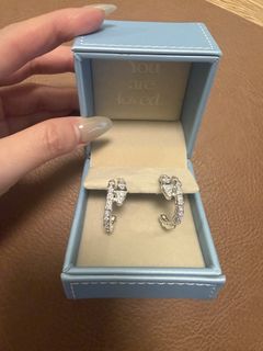 (Category: ) located in . Submitted by purplepetals (Listing ID 1464428364, Image 1). Description: .