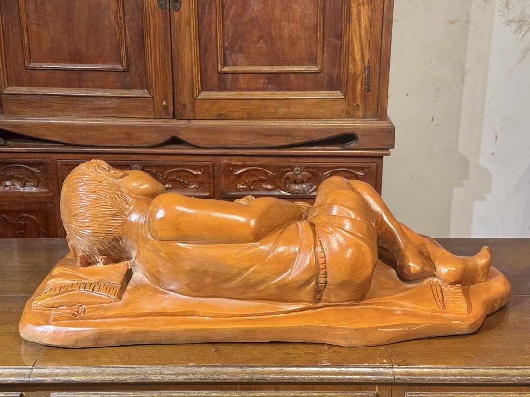 Large Sleeping Boy Carbing Ukit Display Sculpture (Category: Other Home Decor) located in Manila. Submitted by sinaunang_gamit (Listing ID 1464382242, Image 3). Description: Large Sleeping Boy Carbing Ukit Display Sculpture Length: 33 inches Width: 15 inches Height: 10 inches Wood material ₱12k.
