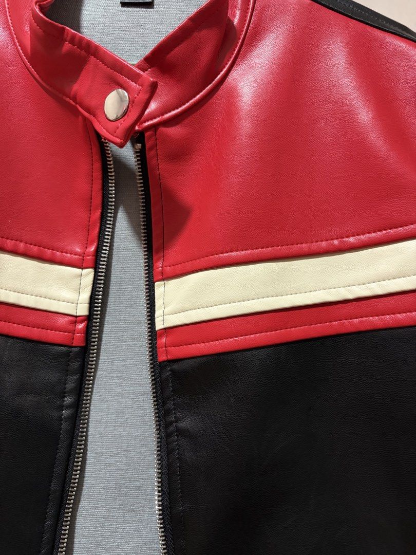 Leather Jacket (Category: Coats, Jackets and Outerwear) located in Pasig City. Submitted by chiemestry (Listing ID 1464370384, Image 2). Description: Never used RFS: Too small/decluttering.