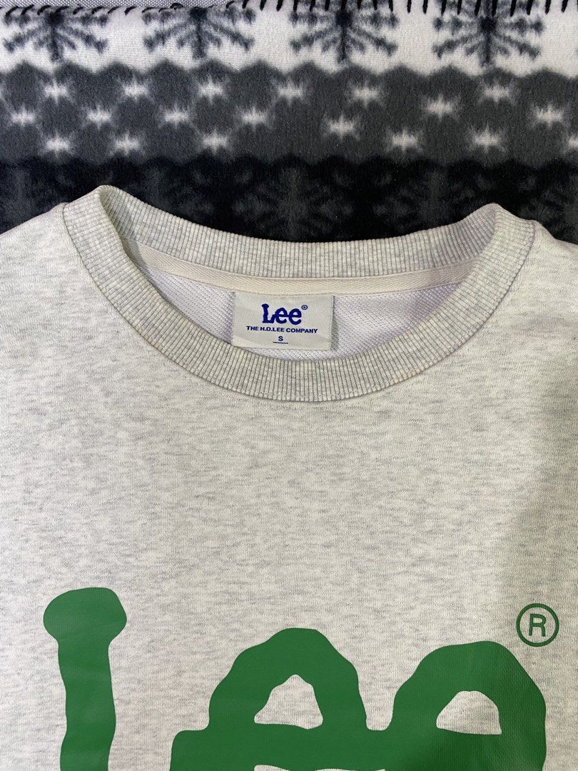 LEE (Category: Coats, Jackets and Outerwear) located in General Santos City (Dadiangas). Submitted by nokkie_thrift (Listing ID 1464539362, Image 3). Description: Lee Excellent condition Dimes 22x27 No issue.