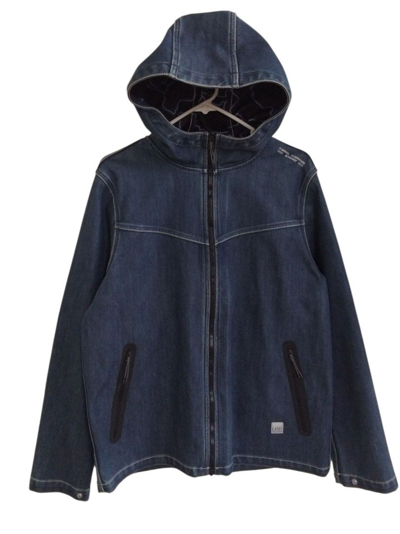 Lee Urban Riders Denim Reflective Lightning Parka (Category: Coats, Jackets and Outerwear) located in Pasig City. Submitted by hustlexcurate (Listing ID 1464449022, Image 1). Description: Lee Urban Riders Denim Reflective Lightning Parka Size XL Dimensions: 24X28.