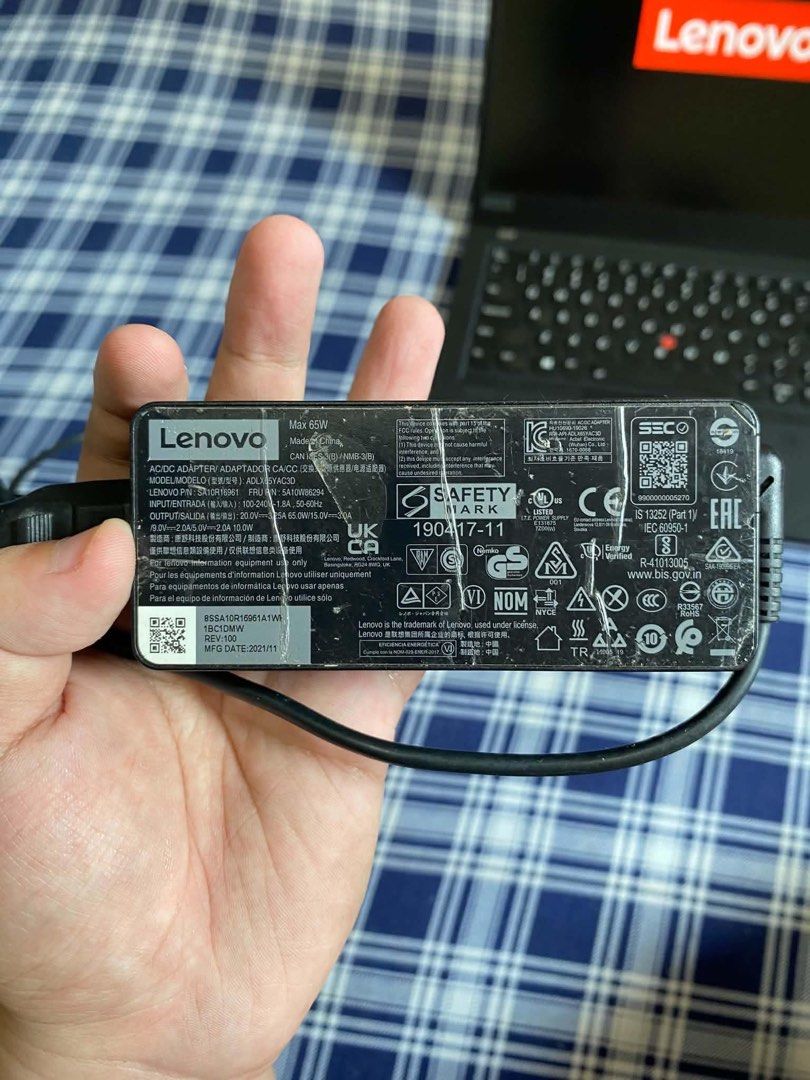Lenovo ThinkPad T14 Laptop Gen 1 (Category: Laptops & Notebooks) located in Makati City. Submitted by jinyoungss (Listing ID 1464422150, Image 3). Description: Lenovo ThinkPad T14 Gen 1 in good condition, Fresh Windows 11 Pro and Microsoft Office. Excellent for work-from-home, office tasks, or school. Specs: Processor: i5-10310U Intel processor RAM: 16GB DDR4 Storage: 256GB NVMe M.2 SSD Display: 14” Full HD (1920x1080) IPS Touchscreen Graphics: I