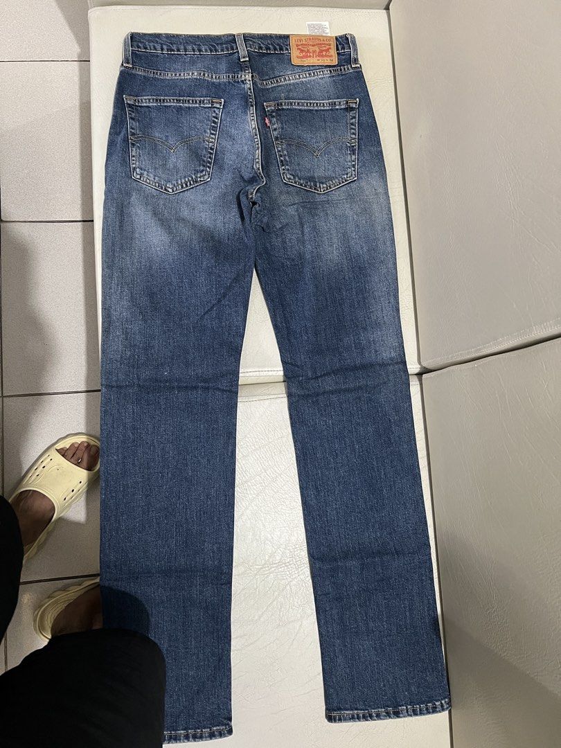 LEVIS 514. Size 30. Stretch (Category: Jeans) located in Santa Maria. Submitted by jeshtine (Listing ID 1464394048, Image 2). Description: .