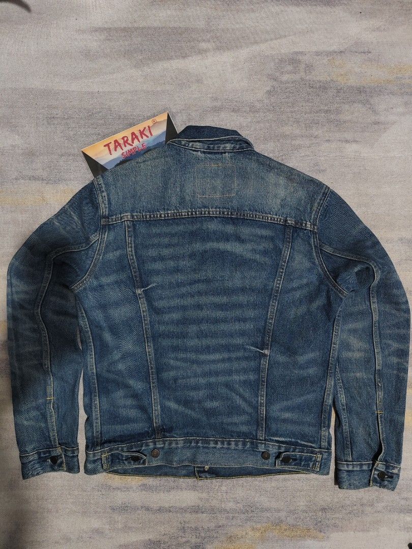 LEVIS DENIM ACID WASH JACKET (Category: Coats, Jackets and Outerwear) located in Baguio. Submitted by igorotak.111.taraki.com (Listing ID 1464361770, Image 2). Description: FS LEVIS ACID WASH DENIM JACKET AS NEW MADE IN MEXICO LEATHER PATCH NO ISSUES SOLID NITO ♥️ L-24 W-21 CAN FIT M-L CAN DO DIRECT OM TO PURCHASE FOR FASTER TRANSACTION THANKYOU 🙏♥️.