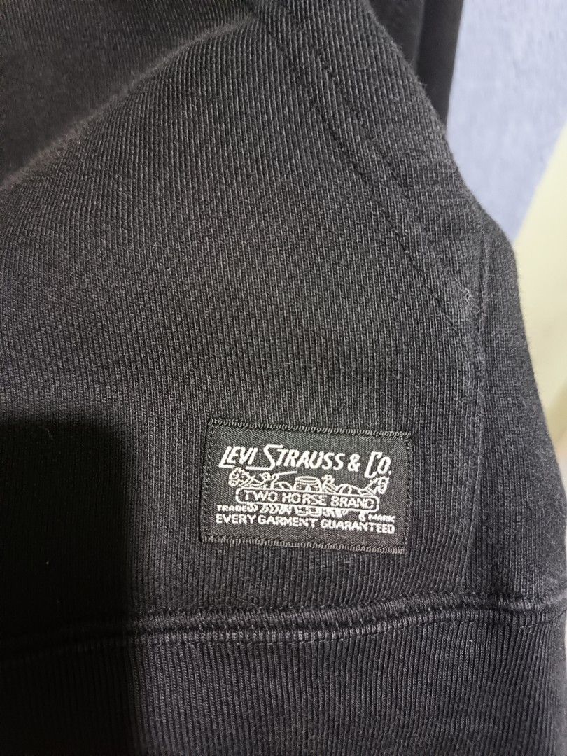 LEVI'S HOODIE (Category: Hoodies) located in Manila. Submitted by mixthrift042023 (Listing ID 1464494815, Image 3). Description: ▪️SIZE - XLARGE ▪️DIMES - 24X28 ▪️CONDITION - EXCELLENT ▪️COLOR RATE - 9.8/10 ▪️ISSUE/FLAWS❌ ▪️ COMPLETE TAGS DIRECT MESSAGE PAG MAY GUSTO KAYO MGA BRO🔥💪 ❗️Note: Bawal mag mine ang walang time mag bayad. 𝗟𝗘𝗧'𝗦 𝗥𝗘𝗦𝗣𝗘𝗖𝗧 𝗘𝗔𝗖𝗛 𝗢𝗧𝗛𝗘𝗥'𝗦 𝗧𝗜𝗠𝗘 𝗔𝗡𝗗 𝗘𝗙𝗙𝗢𝗥𝗧𝗦 𝗣𝗢🙌🏻 DISCLAIMER: MIX THRIFT is n