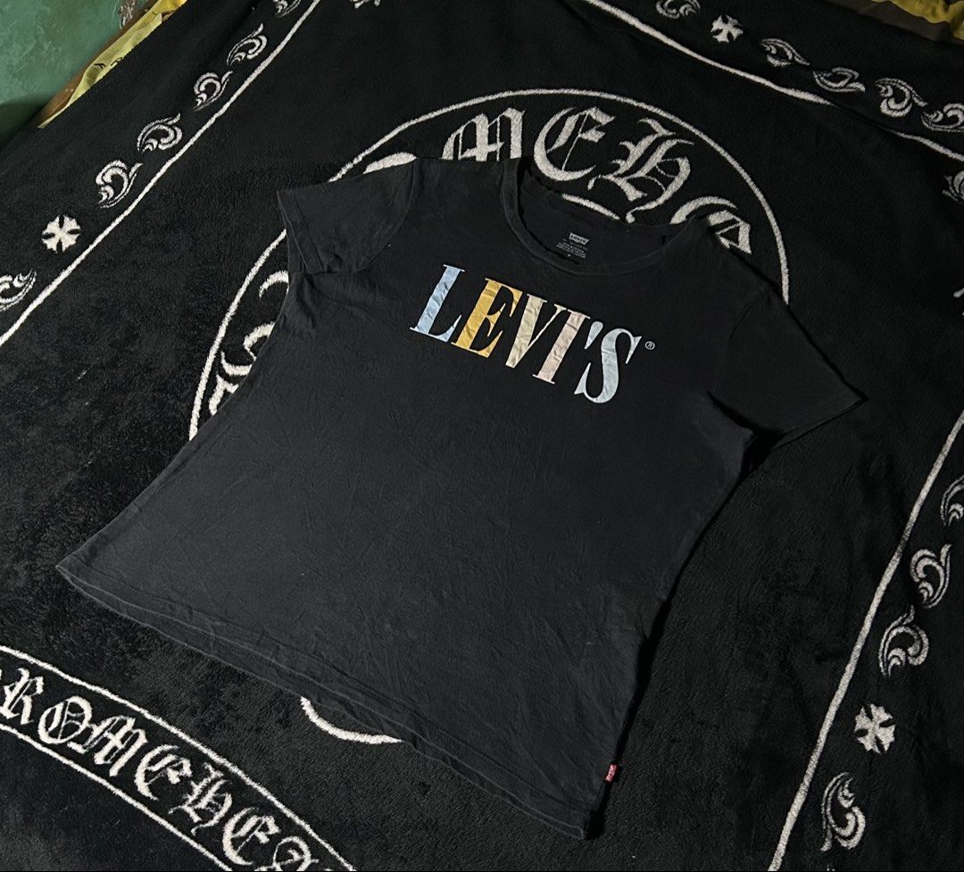 Levi’s script (Category: Shirts) located in Koronadal. Submitted by lokiefinds (Listing ID 1464513563, Image 1). Description: .