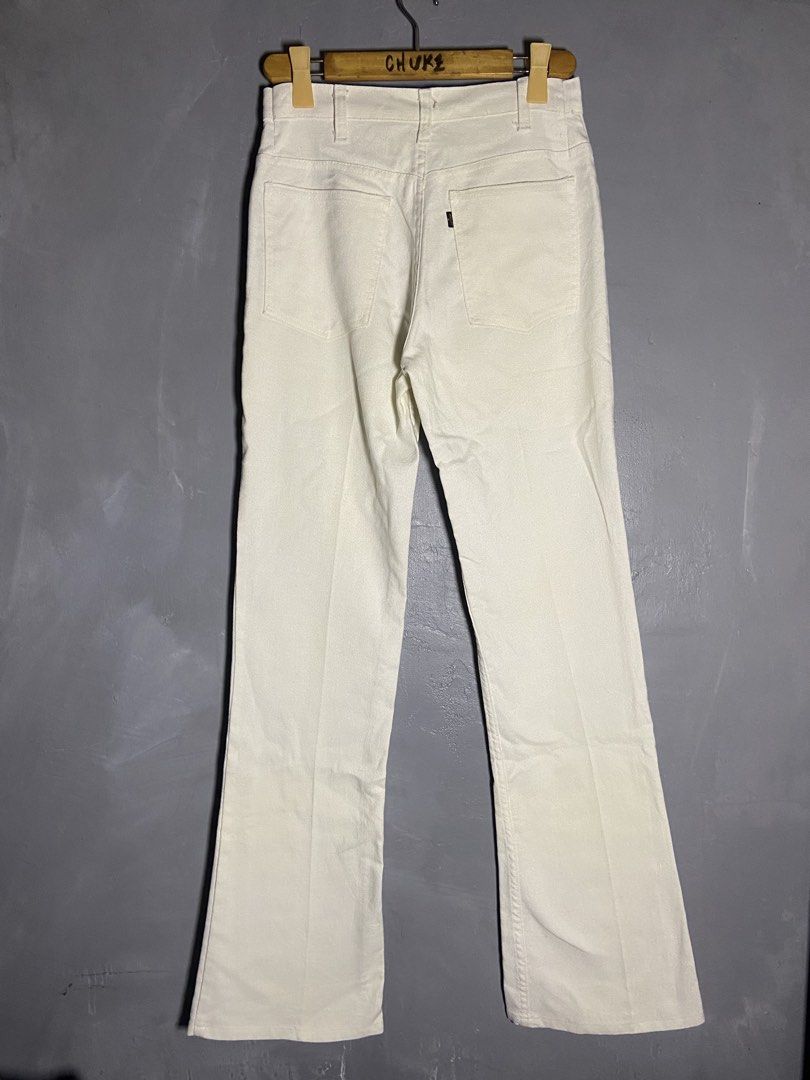 Levis sta prest bell pants (Category: Chinos) located in Cabuyao City. Submitted by chukz_x (Listing ID 1464524076, Image 2). Description: Levis sta prest bell pants Size : 30 Dimes : 30W 45L 10H Condition : Excellent Issue : none Price : 1,500 📍READY TO WEAR 📍Cabuyao Laguna.
