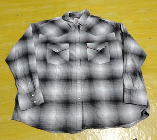 (Category: ) located in . Submitted by thrifteditem (Listing ID 1464386157, Image 1). Description: .