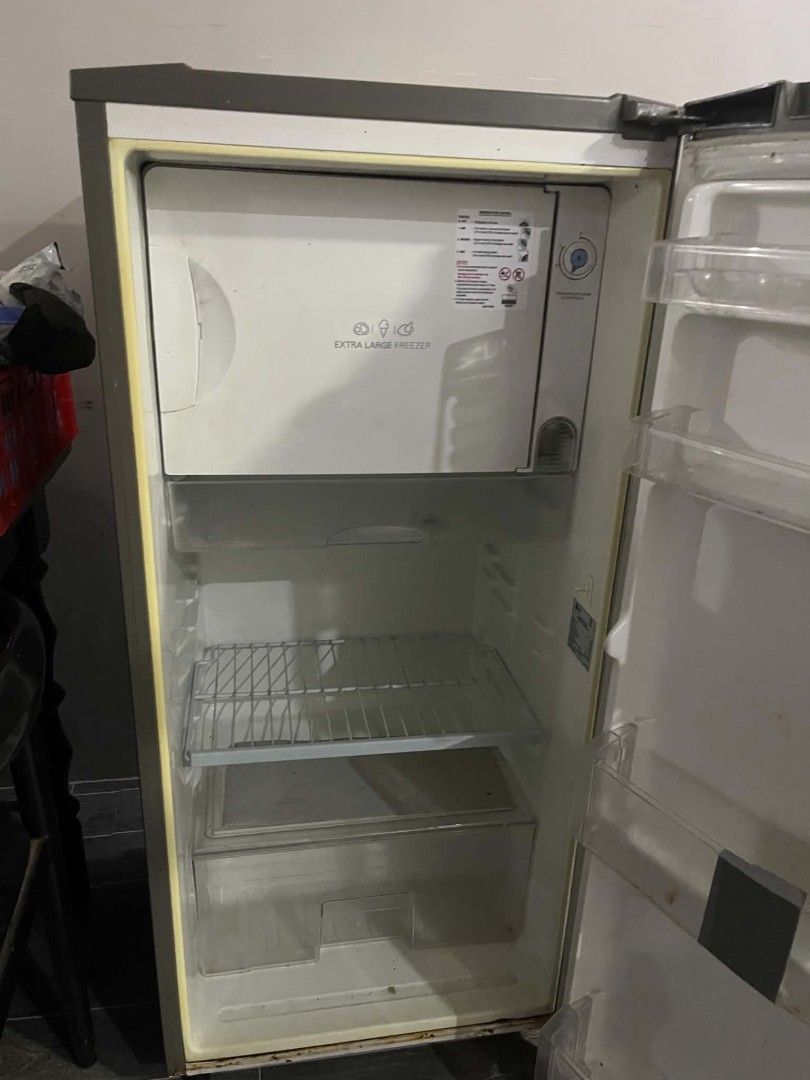 LG Refrigerator (Category: Refrigerators and Freezers) located in Las Pinas. Submitted by micahannebatas-77317 (Listing ID 1464430684, Image 2). Description: - Silver refrigerator - Extra large freezer compartment at the top - Two shelves inside the main compartment - Crisper drawer at the bottom - Multiple door shelves for bottles and smaller items - Works well - Great for small kitchens or dorm rooms.