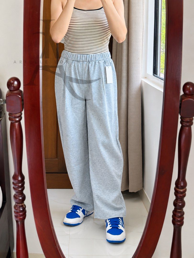 LIGHT GRAY - BARREL PANTS (Category: Other Bottoms) located in Manila. Submitted by ariellelorenco (Listing ID 1464406245, Image 3). Description: 👉🏻Color: Light Gray 👉🏻Barrel Pants 👉🏻40 in length 👉🏻10.5 in width (hem/laylayan) 👉🏻Stretchable fabric 👉🏻Garterized waist 👉🏻 Waist up to 40 in max ***These are all actual photos ***Colors may vary due to lighting.