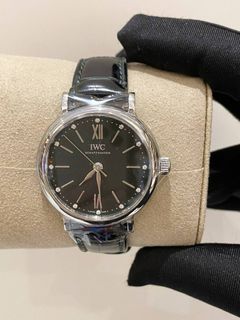 (Category: ) located in . Submitted by luxshare_preloved_ (Listing ID 1464464624, Image 1). Description: .