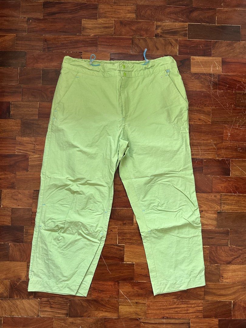 LINE 7 Light Green Cotton Nylon Pants (Category: Trousers) located in Cainta. Submitted by buy.preloved (Listing ID 1464375783, Image 1). Description: - Brand: LINE 7 - Color: Light Green - Material: Cotton and Nylon Blend - Features: Drawstring waist, Button closure - Length: Cropped - Style: Casual wear - Note: Please check measurements for accurate fit..