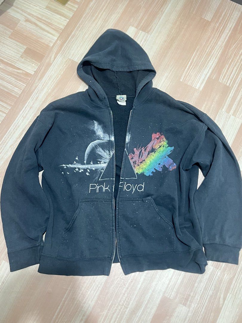 liquid blue pinkfloyd (Category: Hoodies) located in Naga. Submitted by retro_rackph (Listing ID 1464522398, Image 1). Description: no zipper puller wala ung puller sa hood.