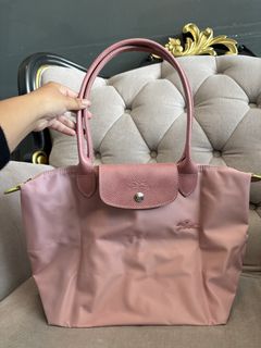 (Category: ) located in . Submitted by qissybag.kl (Listing ID 1462946313, Image 1). Description: .
