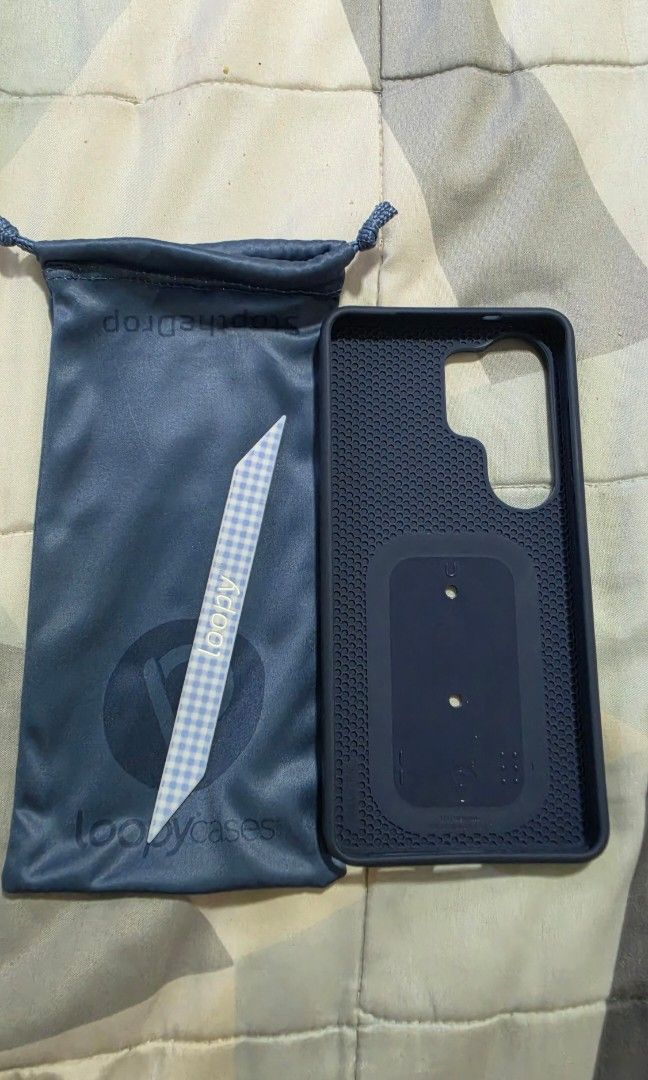 Loopy case for S26 ultra (Category: Cases & Sleeves) located in Binan City. Submitted by msd.0316 (Listing ID 1464436565, Image 3). Description: good as new..