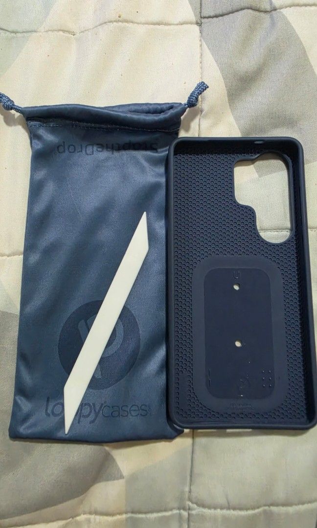 Loopy case for S26 ultra (Category: Cases & Sleeves) located in Binan City. Submitted by msd.0316 (Listing ID 1464436565, Image 2). Description: good as new..